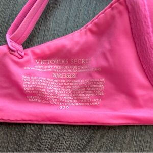 Victoria Secret Very sexy bra with adjustable straps. Only Worn only 2x.